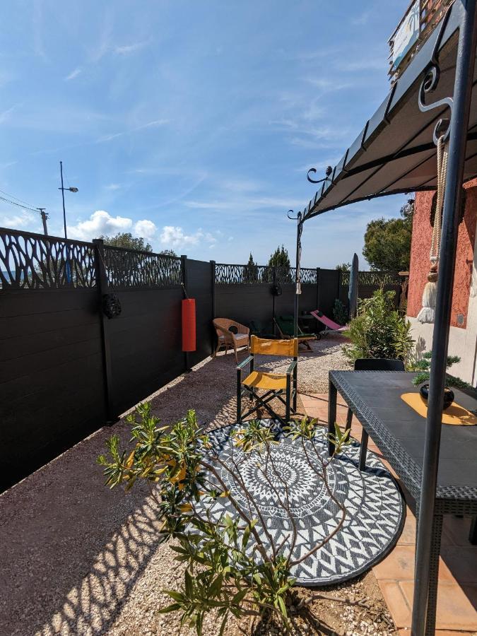 L'Instant Mer - Bord De Mer - Studio Avec Grand Jardin A La Capte Hyères Exterior foto